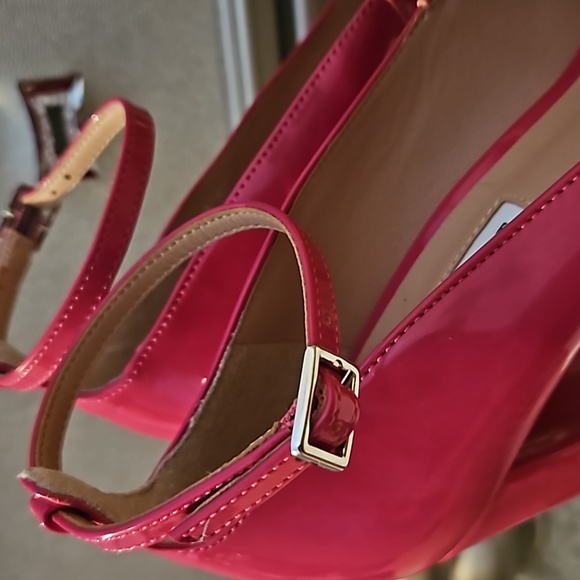 NEW hot pink platform heels "mary jane" style - Picture 3 of 6
